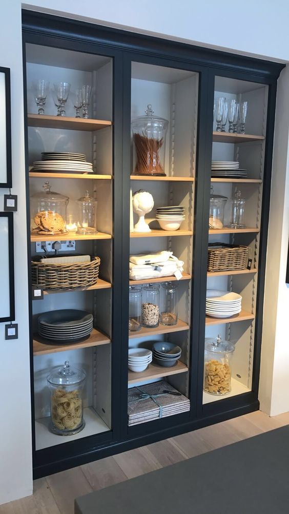 Compact-styled kitchen with Big Storage Doors