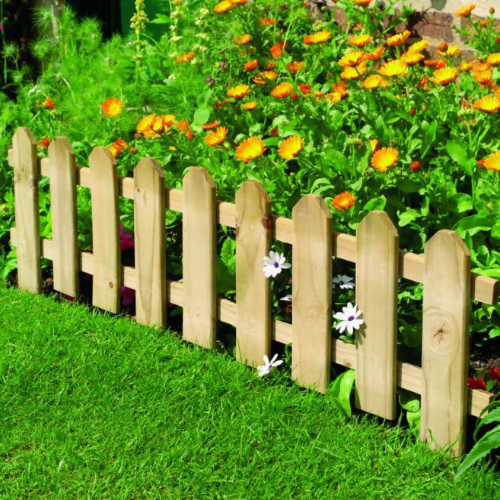 Flower Bed Dog Fence Idea