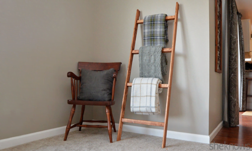 Wooden Blanket Ladder